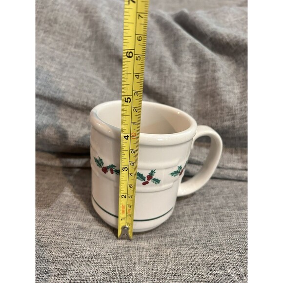 Longaberger Pottery Woven Traditions Mug Holly Berry Christmas - Picture 6 of 7